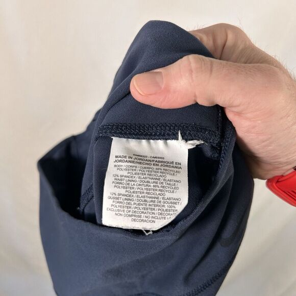 Nike Leggings Women's Small Blue High Rise Dri-Fit Inside Pocket 29" Inseam - Picture 11 of 11